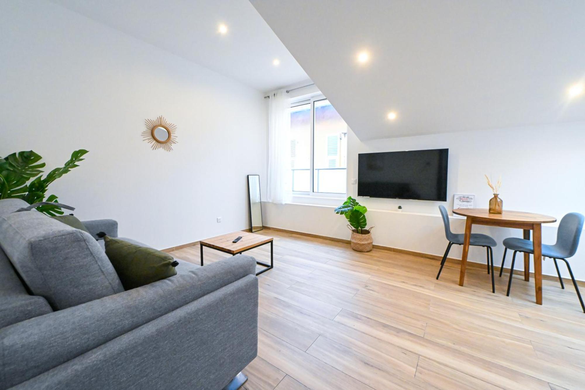 Beau Studio Cozy Centre Ville Et Plages N13 นีซ ภายนอก รูปภาพ